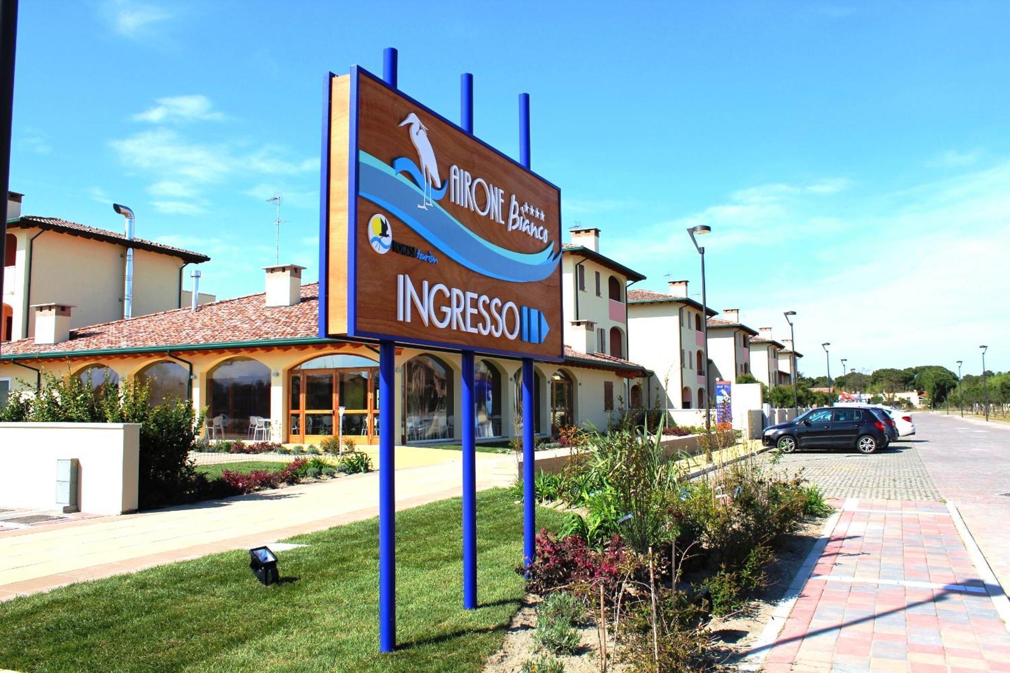 Airone Bianco Residence Village Lido delle Nazioni Luaran gambar